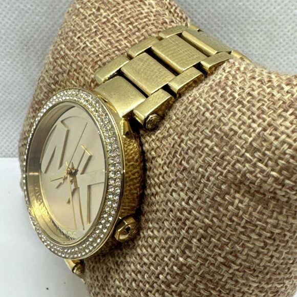 Michael Kors Parker MK5784 Women\'s Gold Stainless Steel Analog Dial Watch JNA587 main image 10